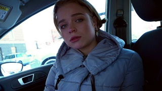 Коллектор прёт сексуальную должницу, сделавшую себе новую грудь