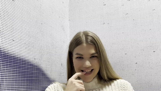 Дала в примерочной Спортмастера — Удачно я фитоняшку снял